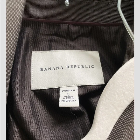 Banana Republic Blazer Jacket Long Sleeve Button Front  Brown. Size 0 - Picture 8 of 8